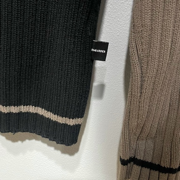 SkiDoo Bombardier Size XL Turtleneck Sweater - Picture 5 of 8